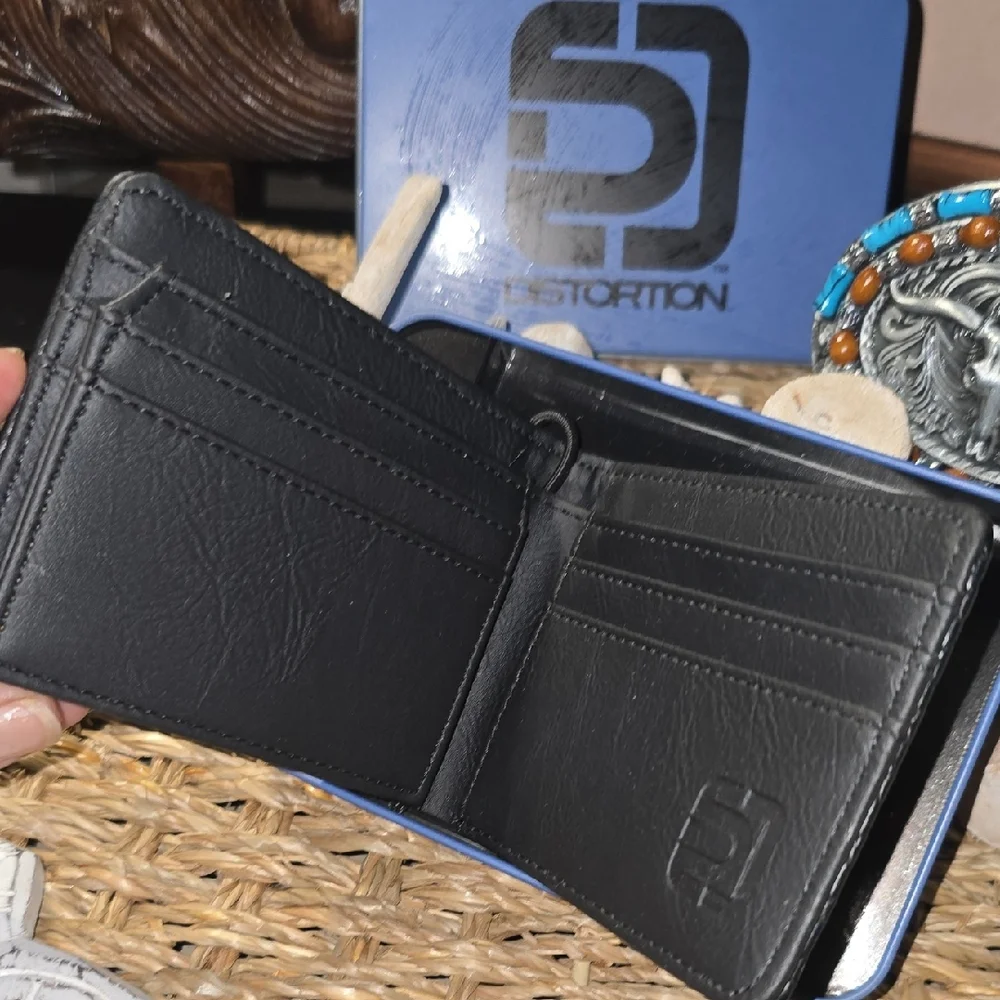Distortion Black Embossed Card Holder